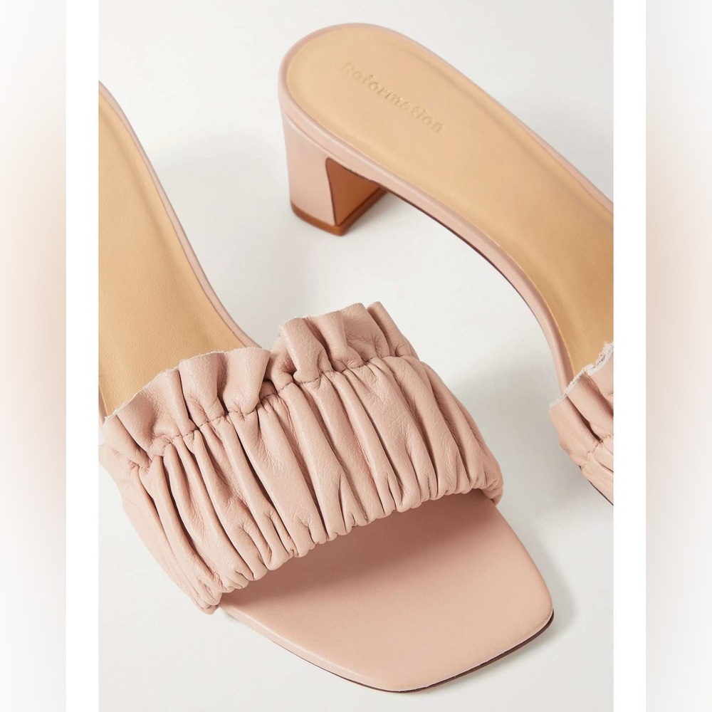 Reformation Shereen Ruched Leather Block Heel Mules Slide Serenade Pink NWOT 9.5 - Picture 2 of 10